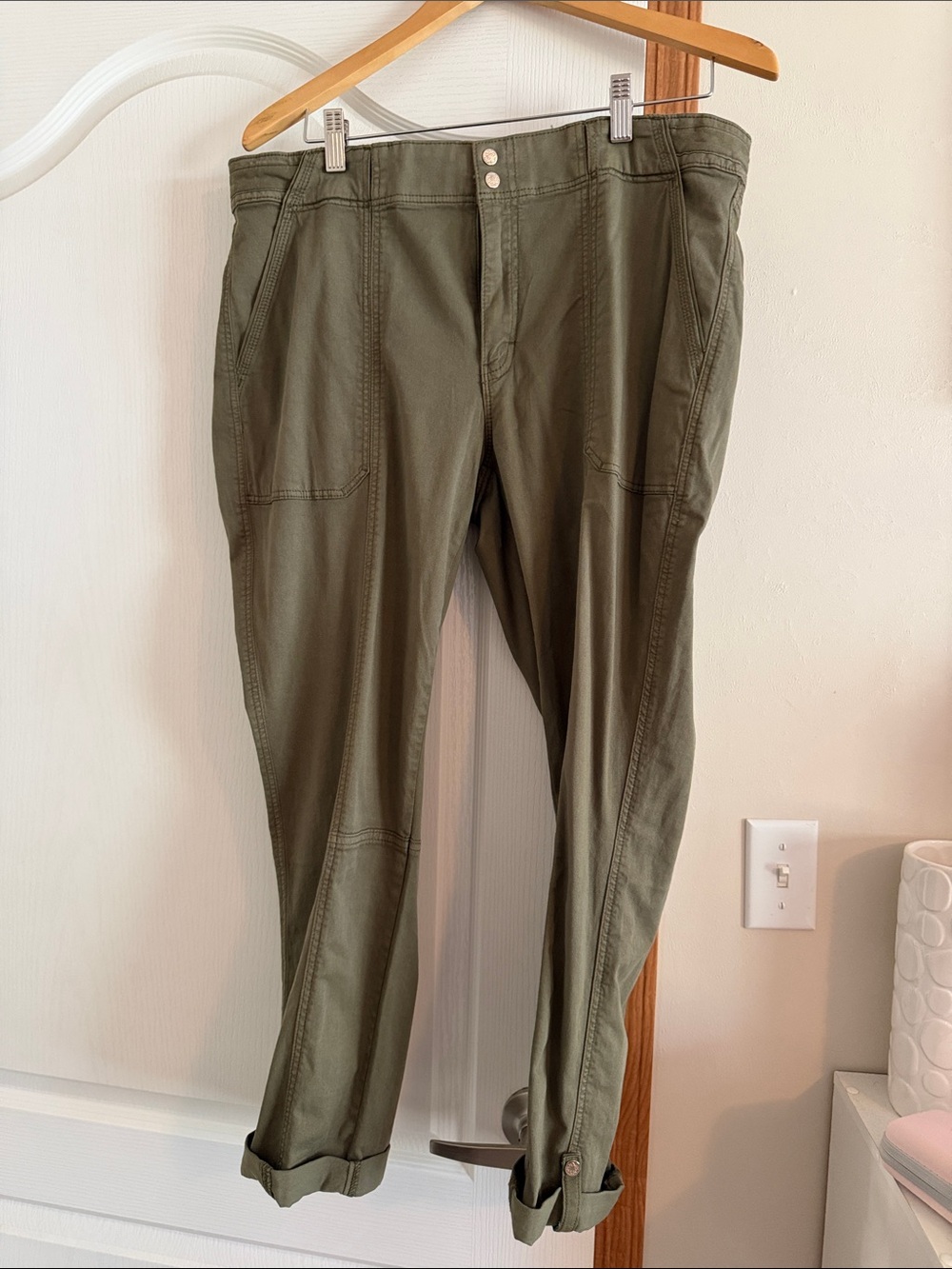 White House Black Market Olive Utility Crop Pants